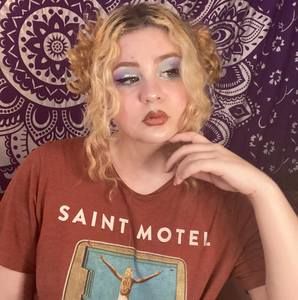 Meet your Posher, Sierra